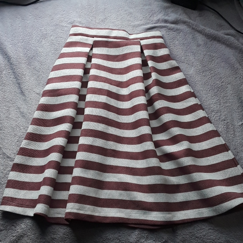 Striped skirt